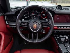 Porsche 911 Targa 4 3.0T - ფოტო 11