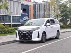 BYD 2025 Summer DM-i 1.5T 180km Exceed - ფოტო 1