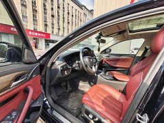 BMW 5 Series 530Li Premier M Sport Package - ფოტო 4
