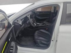 SAIC MG i5 1.5L CVT Diamond Edition - ფოტო 9