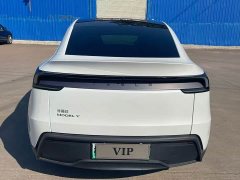 Tesla Model Y Rear-Wheel Drive - ფოტო 9