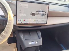 Volvo XC70 Plug-in Hybrid AWD Extended Range Core - ფოტო 9
