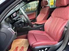 BMW 5 Series 530Li Luxury M Sport Package - ფოტო 8