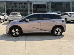 BYD Dolphin 420km Fashion Edition - ფოტო 10