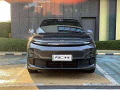 Li Auto L6 Pro Smart Refresh Edition - ფოტო 2