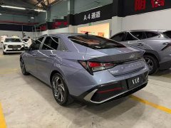 Hyundai Elantra 2023 1.5L CVT GLX Elite - ფოტო 12