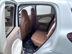 Wuling Hongguang MINIEV Fourth Generation Four-Door Advanced Edition - ფოტო 8
