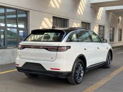 Leapmotor C11 Pure Electric 580 AWD Performance Edition - ფოტო 13