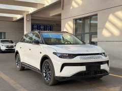 Leapmotor C11 Extended Range 300 Smart Comfort Edition - ფოტო 3