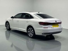 Volkswagen Passat 2022 330TSI Starry Sky Luxury Edition - ფოტო 13