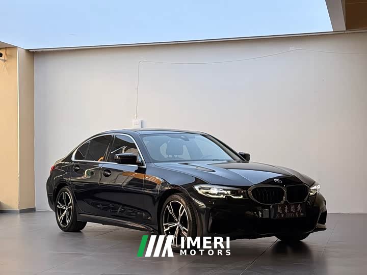 BMW 3 Series 2022 Facelift 325i M Sport Package - ავტომობილი ჩინეთიდან