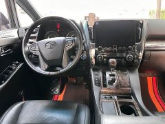 Toyota Alphard 2021 Hybrid 2.5L Premium Edition - ფოტო 13