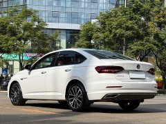 Volkswagen Lavida 280TSI DSG Luxury - ფოტო 7