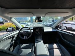 Tesla Model Y Rear-Wheel Drive - ფოტო 9