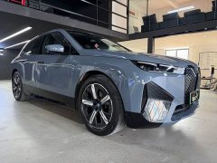 BMW iX xDrive40 - ფოტო 3