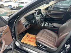 BMW 5 Series Facelift 525Li M Sport Package - photo 4