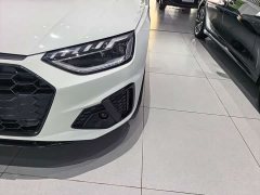 Audi A4L 2022 40 TFSI Luxury Dynamic - ფოტო 3