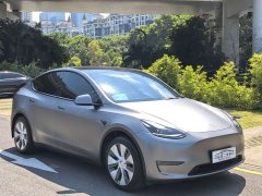 Tesla Model Y Standard Range RWD - ფოტო 3