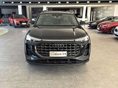 Audi Q6 45 TFSI quattro Black Warrior Edition Flying Rider Kit 6-seater - ფოტო 2