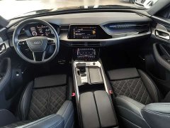 Audi Q6 45 TFSI quattro Black Warrior Edition Flying Rider Kit 6-seater - ფოტო 5