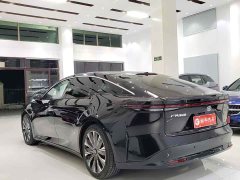 Toyota Platinum Wisdom 7 700 Max - ფოტო 13