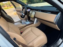 Land Rover Range Rover 2025 3.0L V6 400PS Extended Wheelbase Prestige Edition - ფოტო 17