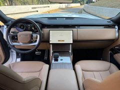 Land Rover Range Rover 2025 3.0L V6 400PS Extended Wheelbase Prestige Edition - ფოტო 18