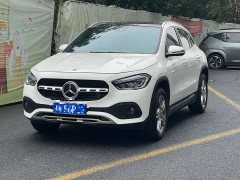 Mercedes-Benz GLA 200 - ფოტო 1