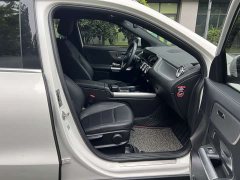 Mercedes-Benz GLA 200 - ფოტო 7