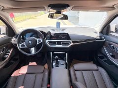 BMW 3 Series 320Li M Sport Package - ფოტო 11
