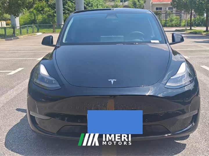 Tesla Model Y Facelift Rear-Wheel Drive