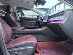 FAW Red Flag H5 2.0T Automatic Qi Chang Pro - ფოტო 5