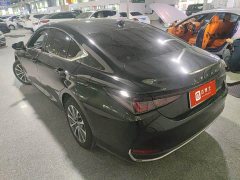 Lexus ES 2025 200 Premium Edition - ფოტო 5