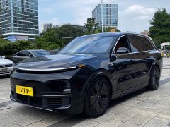 Li Auto L8 Pro - ფოტო 1