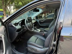 Toyota RAV4 2.0L CVT FWD Style Edition - ფოტო 4