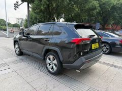 Toyota RAV4 2.0L CVT FWD Style Edition - ფოტო 8