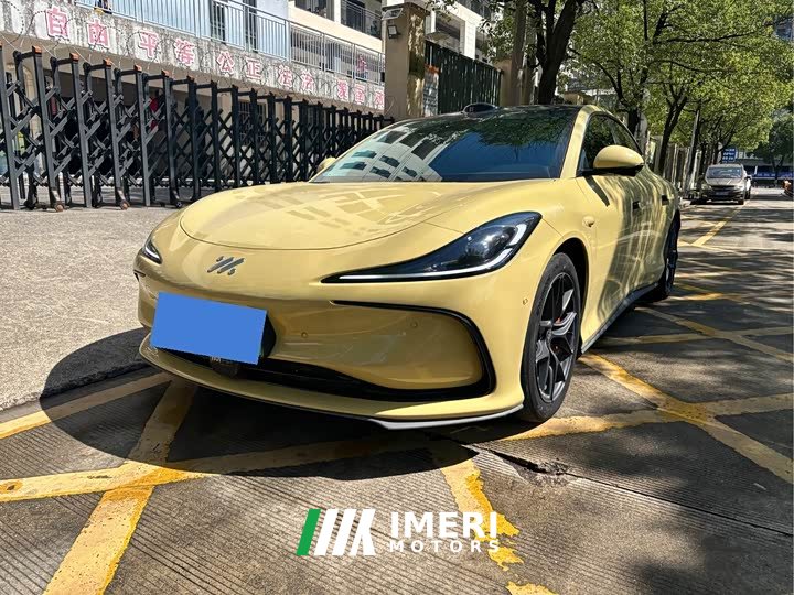 IM Motors Zhiji L6 Max Long Range Edition - ავტომობილი ჩინეთიდან