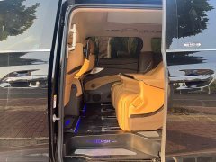 Denza D9 2022 DM-i 970 AWD Flagship - ფოტო 4