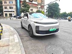 Li Auto L6 Pro - ფოტო 3