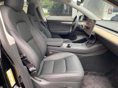 Tesla Model Y Rear-Wheel Drive - ფოტო 14