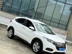Honda Vezel 2020 220 TURBO CVT Elite - ფოტო 3