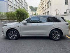 Li Auto L6 Max - ფოტო 8