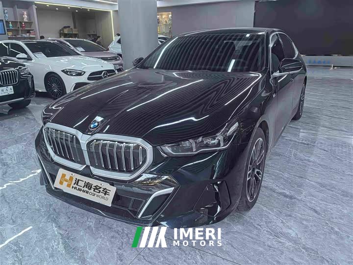 BMW 5 Series 530Li Premier M Sport Package - ავტომობილი ჩინეთიდან
