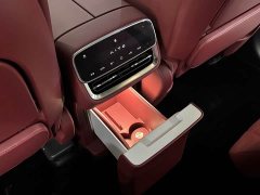 AITO M8 Pure Electric Max 5-Seater Long Range Version (192-Channel LiDAR) - ფოტო 8