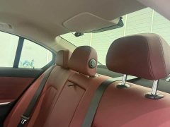 BMW 3 Series 2025 325i M Sport Package - ფოტო 10