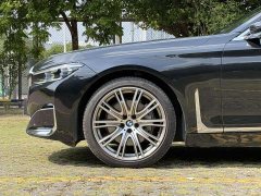 BMW 7 Series 740Li xDrive Executive Luxury Package - ფოტო 16