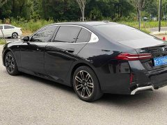 BMW 5 Series 530Li Premier M Sport Package - ფოტო 8