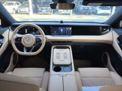 Voyah Lantu FREE 2023 Four-Wheel Drive Ultra-Long Range Extended-Range Version - ფოტო 10