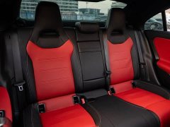 Mercedes-Benz Mercedes-AMG CLA 45 4MATIC - ფოტო 9