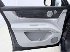 AITO M9 Extended Range Ultra 42kWh 6-Seater - ფოტო 16